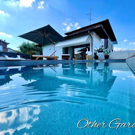 Other Garden - Luxury Bed And Breakfast Rho Dış mekan fotoğraf